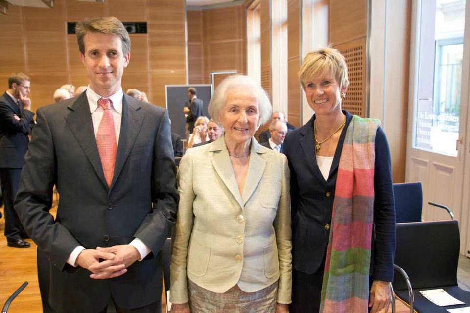 Stefan Quandt und Susanne Klatten (mit ihrer verstorbenen Mutter Johanna Quandt) halten sich bei BMW zurück