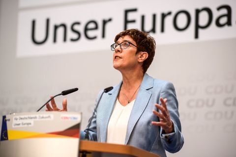 CDU-Chefin Annegret Kramp-Karrenbauer: Ein großer Entwurf für die Zukunft Europas hat auch sie nicht