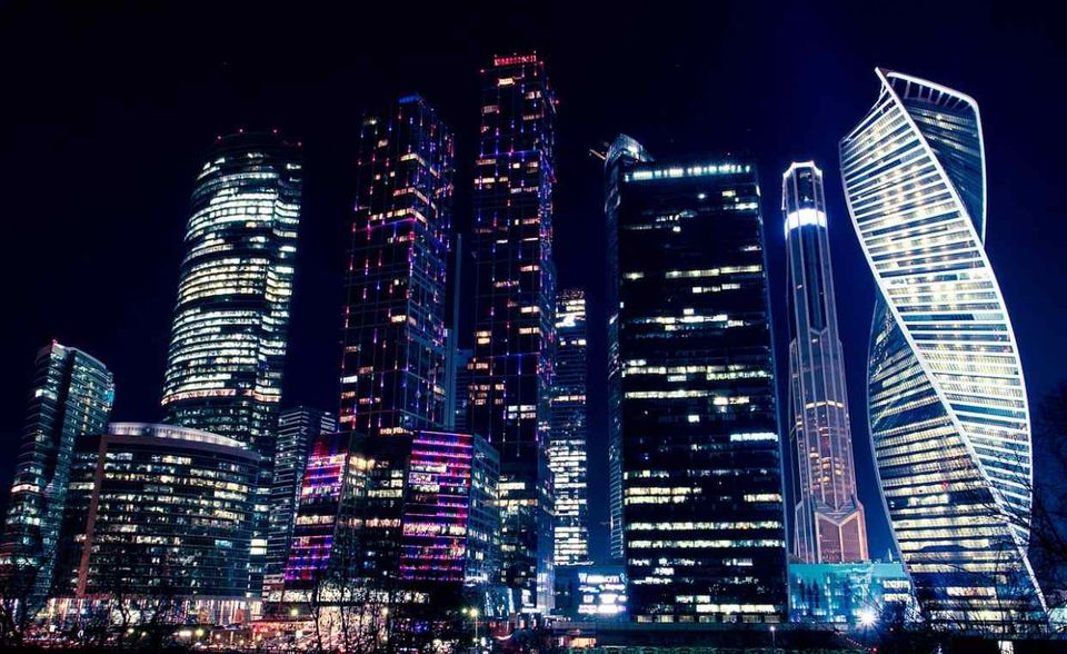 Ganz so freigiebig waren die Investoren bei Moskauer Start-ups offenbar nicht. Die russische Hauptstadt konnte sich nur bei der Anzahl der Finanzierungsrunden in den Top Ten platzieren. Zudem hatte Moskau hier innerhalb der Spitzengruppe die größten Verluste zu vermelden. Die Zahl der Finanzierungsrunden sank im Vergleich zu 2017 von 112 auf 88.