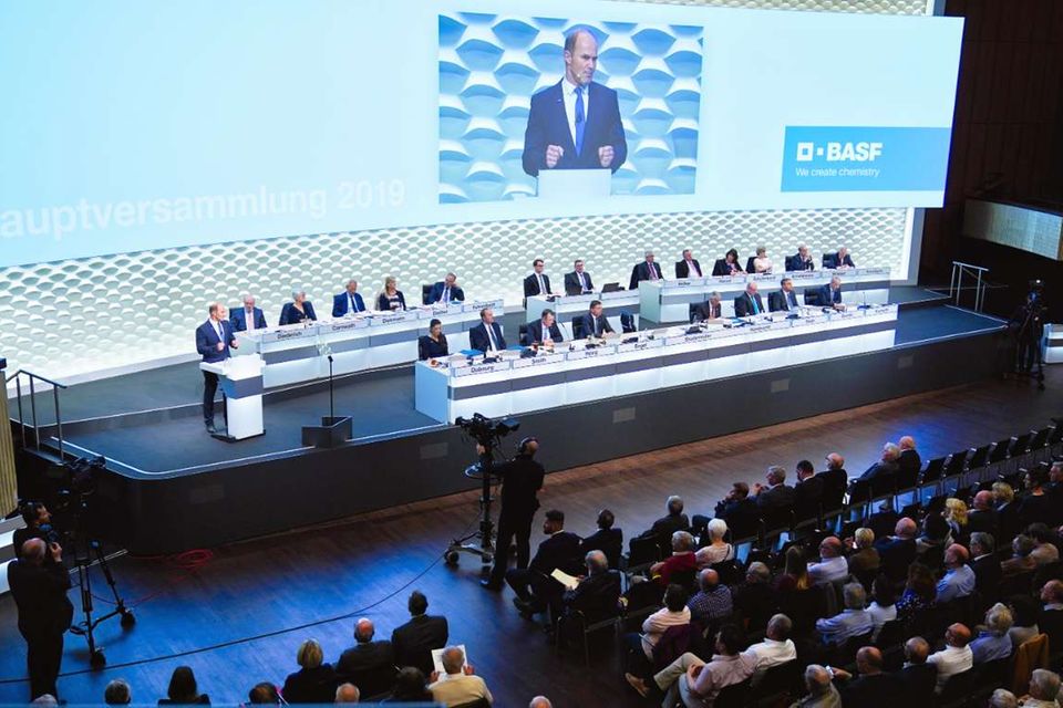 Hauptversammlung bei BASF: Wegen der Corona-Pandemie können die Aktionärstreffen vorerst nur online stattfinden