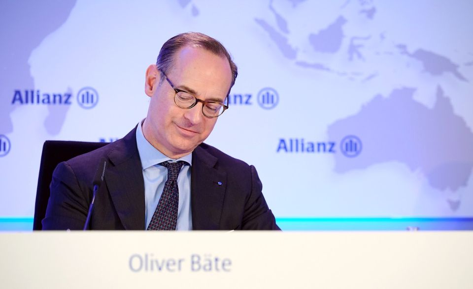 Mit 1,3 Mio. Euro bekommt der Allianz-Chef ein vergleichsweise niedriges Grundgehalt. Mit variablen und aktienkursbasierten Vergütungsbestandteilen kam Bäte 2018 aber dann doch auf rund 6,2 Mio. Euro.