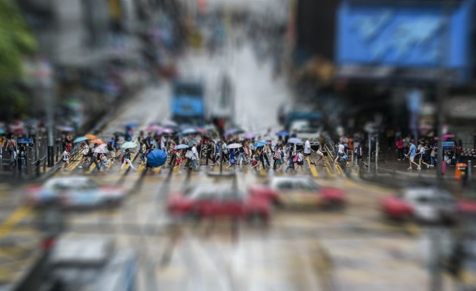 China verharrte trotz gestiegener Fördermengen auf dem sechsten Rang. Laut BP wurden 2018 in der Volksrepublik insgesamt 161,5 Milliarden Kubikmeter Erdgas gefördert. Das waren acht Prozent mehr als im Vorjahr. Auch China spielt auf dem Weltmarkt eine Nebenrolle. Sein Anteil an der Gesamtfördermenge betrug rund vier Prozent.