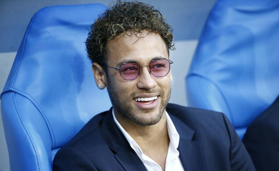 Das meiste Geld lässt sich als Fußballprofi verdienen. Forbes schätzt die Einnahmen des brasilianischen Nationalspielers Neymar auf 105 Mio. Euro. Das reicht für Platz drei für den Spieler von Paris St. Germain.