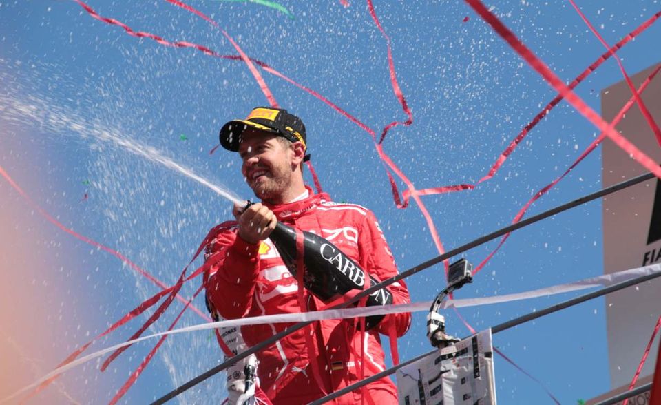 Rennfahrer Sebastian Vettel hat zwar 40,3 Mio. Dollar verdient. Doch damit ist er von den Top Ten weit entfernt. In Deutschland jedoch ist der Ferrari-Pilot der bestbezahlte Sportler.