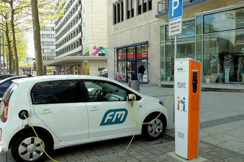 Die E-Wende bringt auch einige Neuerungen für Autofahrer mit sich
