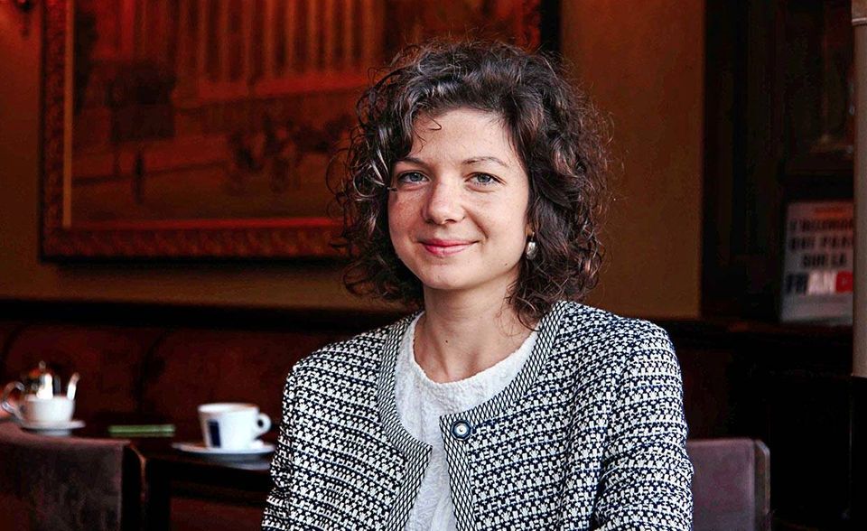 Bénédicte Peyrol, 28 Jahre alt, Expertin für Steuerrecht, jetzt Berichterstatterin im Finanzausschuss