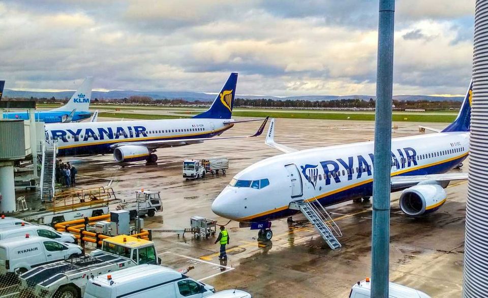#5 Ryanair ist längst in den Kreis der Big Player des Luftfahrtverkehrs aufgestiegen. Die internationale Luftverkehrsvereinigung IATA führt den irischen Low Cost Carrier in ihrer Statistikbilanz 2017 auf Platz fünf der größten Airlines weltweit. Ryanair transportierte demnach im Jahr 112 Millionen Passagiere.
