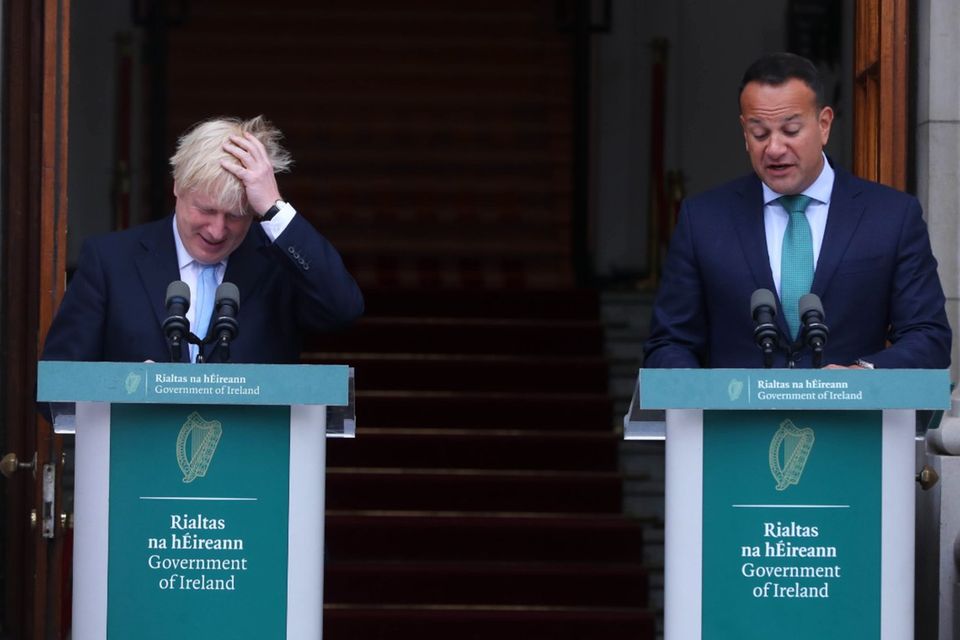 Boris Johnosn (l.) mit dem irischen Regierungschef Leo Varadkar am Montag dieser Woche: Eine Lösung für die Grenze zwischen der Republik Irland und Nordirland ist nicht in Sicht