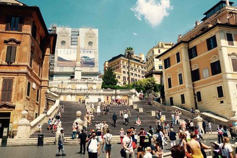 Platz zwei der liebsten Urlaubsländer der Bundesbürger ging an Italien (6,2 Prozent). Die ausländischen Gäste blieben im Schnitt 7,6 Nächte und gaben 100 Euro pro Übernachtung aus