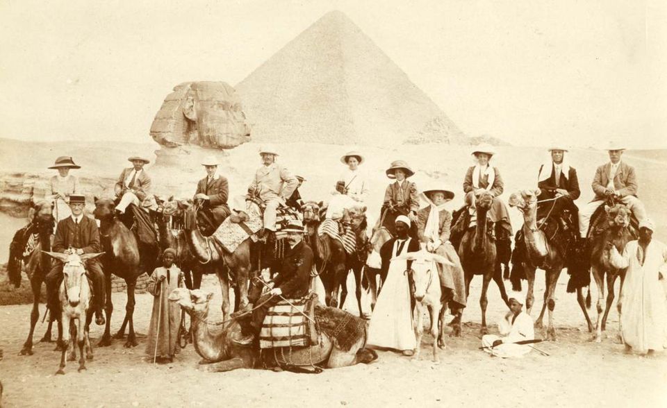 Für die erste Pauschalreise nach Ägypten organisierte Thomas Cook 1869 Dutzende Esel und Kamele