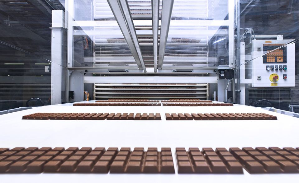 #8 Ritter Sport
 Die Deutschen naschen gern. Zwei Süßwarenhersteller gehören 2019 zu den Top-Marken. Quadratisch, praktisch, gut: Ritter Sport hält auf Rang acht (38,8 Punkte) die Platzierung des Vorjahres.