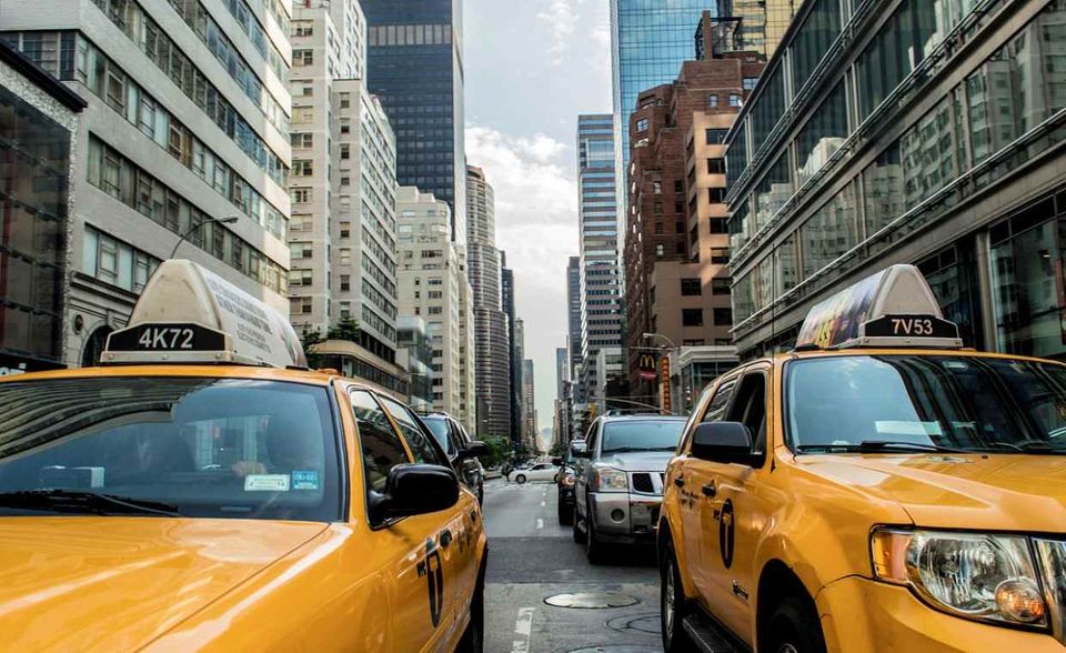 #1 New York New York konnte 2019 San Francisco als führende Tech-Metropole ablösen. Daran änderte auch der letzte Platz bei den Mietkosten nichts. New York profitiert unter anderem von dem gut ausgebauten Nahverkehr, digitaler Infrastruktur und exzellenten Bedingungen für Unternehmen.