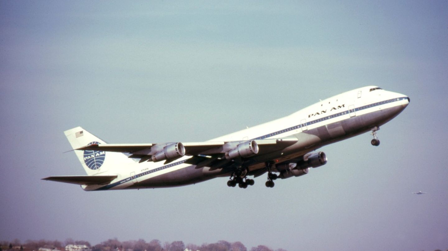 Western-von-gestern-Auslieferung-des-letzten-Jumbo-Jets-Boeings-Wahnsinnsvogel-747