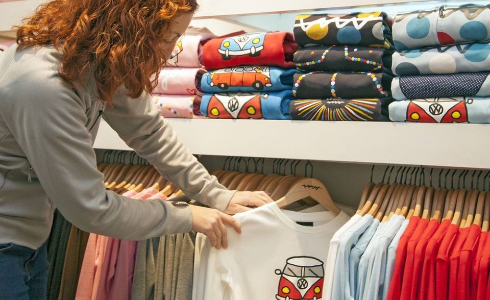 Der Einzelhandel ist auch bei der Zahl der Azubis eine der wichtigsten Branchen in Deutschland. 55.632 Auszubildende mit dem Berufswunsch „Kaufmann/Kauffrau im Einzelhandel“ (plus 4,2 Prozent) bedeuteten Platz drei.