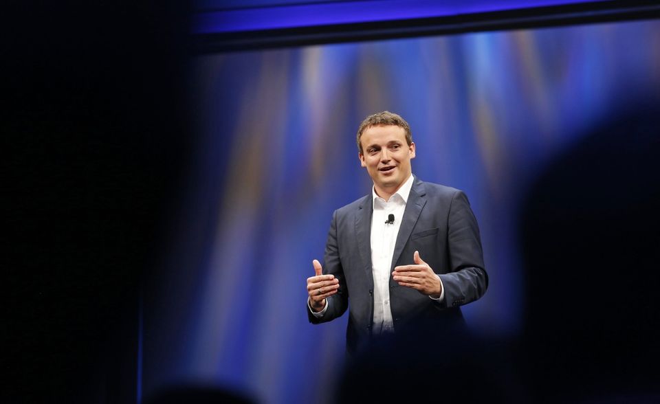 Christian Klein ist in diesem Jahr zum CEO des Softwarekonzerns SAP aufgestiegen, dem größten europäischen Softwareunternehmen. Der 39-Jährige weiß genau, was er will – gerade in Sachen digitale Bildung. Ginge es nach ihm, wären Programmieren und vernetztes Denken längst Bestandteile der deutschen Lehrpläne. Auch die Digitalisierung im eigenen Unternehmen möchte er vorantreiben.