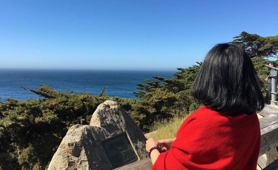 Die malerische Natur am Küstenstreifen Big Sur in Kalifornien zog bislang vor allem zahlreiche Fans der US-Serie „Big Little Lies“ an. Mit den Besuchern kommen aber auch die Probleme. Anwohner beklagen sich vor allem über die zunehmende Vermüllung des Küstenstreifens und Wildcamper. Für das Jahr 2020 rät Fodor's daher von einem Besuch des Küstenstreifens ab.