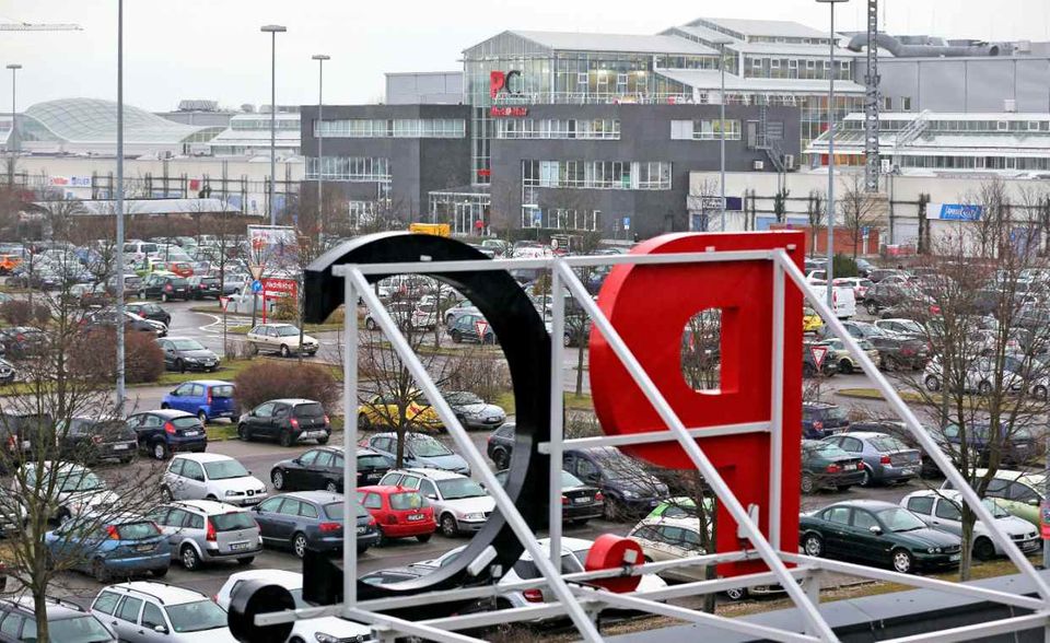 Neben Berlin lässt sich auch Sachsen nicht bei der Größe seiner Einkaufszentren lumpen. Auf dem bundesweiten Platz drei liegt laut EHI das Paunsdorf Center in Leipzig mit einer Mietfläche von 115.000 Quadratmetern.