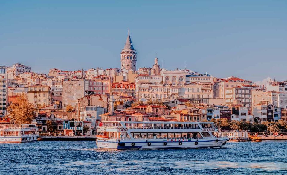 Die meisten Staaten auf dem europäischen Kontinent haben den Ausstoß klimaschädlicher Gase seit der Jahrtausendwende reduziert. Nicht so die Türkei. Ihr Wert erhöhte sich um fast 50 Prozent von 4,6 auf 6,7 Tonnen im Jahr 2017. Das waren im Vergleich zum Vorjahr 0,3 Tonnen mehr.
