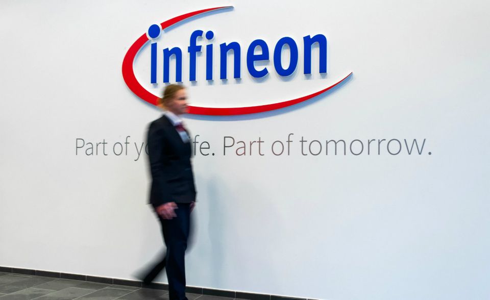 #2 Infineon Auch Infineon verteidigte den zweiten Platz des Vorjahres. Der Halbleiterhersteller erzielte erneut eine Bewertung von 4,5. „Hohe Vergütung, flexible Arbeitszeiten und eigene Einteilung der Arbeit“, lobte ein Manager auf der Plattform.