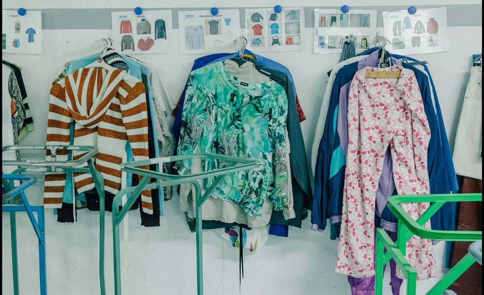 Vintage-Mode Was die einen wegschmeißen, finden andere lässig. Soex betreibt in Deutschland Vintage-Läden.