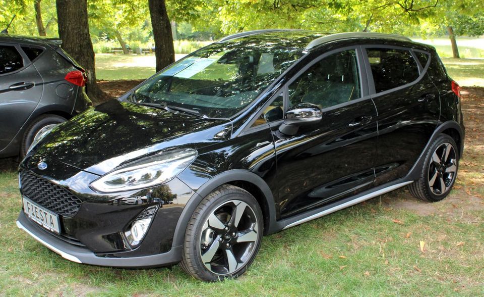 Der amerikanische Autobauer landet mit einer knappen Million verkauften Neuwagen 2019 auf Platz drei in Europa. Zeitweise war die achte Generation des Ford Fiesta absoluter Beststeller noch vor dem VW Golf. Produziert wird der Fiesta im Werk Köln-Niehl.
