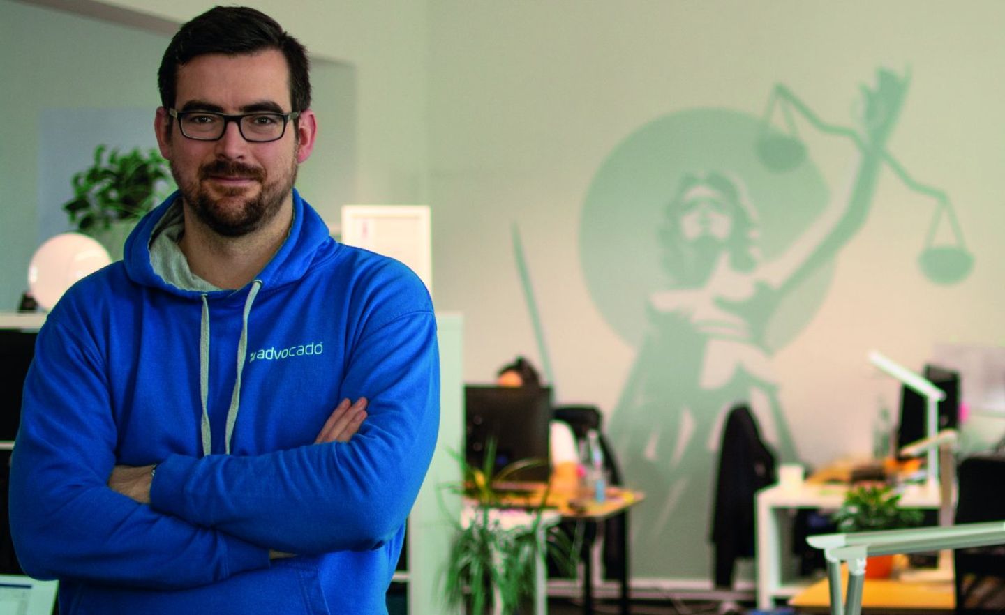 Maximilian Block ist mit seiner Plattform Advocado Pionier der digitalen Rechtsberatung