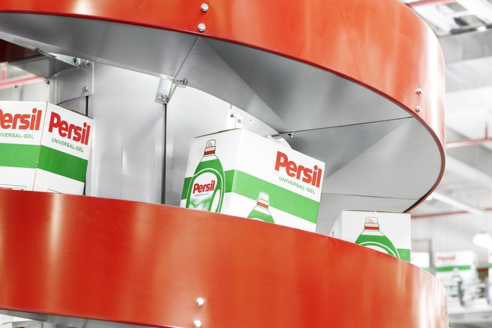 Die Henkel AG lag 2018 mit 59 Marken deutschlandweit auf Platz fünf. Zum Konzern gehören Schwarzkopf, Persil, Syoss, Somat und Perwoll.