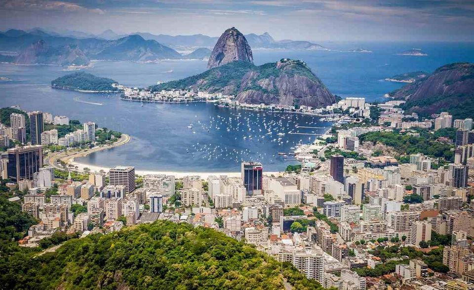 Brasilien belegte mit 61,4 Millionen Menschen (29 Prozent der Bevölkerung) Platz neun. Die Statistik stützt sich laut den Machern unter anderem auf Daten von Regierungen und den Vereinten Nationen, staatliche Statistikbehörden sowie Branchendienste.