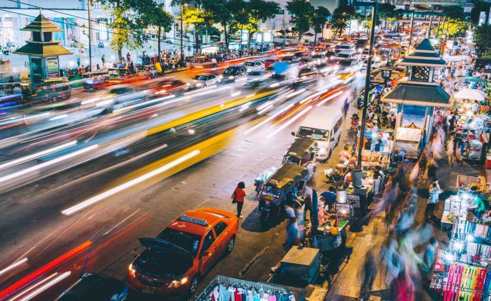Thailand eröffnet die Top 10 der Länder mit dem schnellsten stationären Internet. Die Download-Geschwindigkeit lag laut dem Bericht „Digital 2020“ im Dezember 2019 bei durchschnittlich 125,1 MBps. Hootsuite und We Are Social stützten sich auf Daten des Speedtest-Anbieters Ookia.