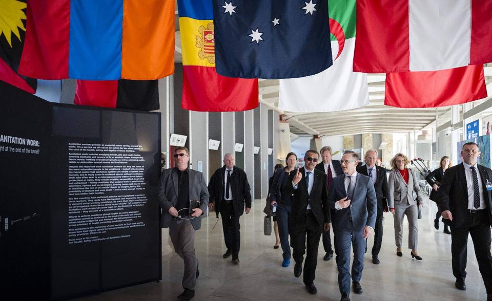 Bundesaußenminister Heiko Maas und der Generaldirektor der WHO, Tedros Adhanom Ghebreyesus, nach einem Gespräch in Genf im Februar.