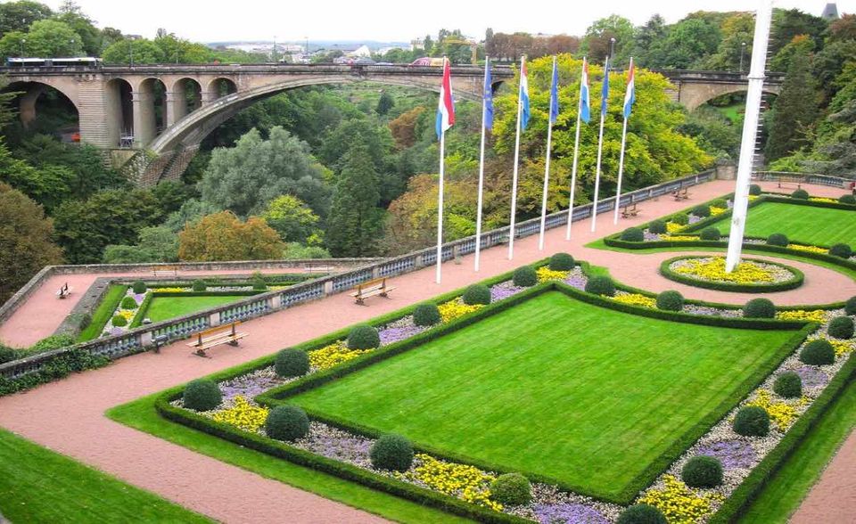 In Luxemburg lag die Verschuldungsquote laut OECD bei 182,9 Prozent.