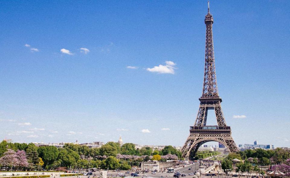 Frankreich kam auf eine Verschuldung von 98,1 Prozent des BIP. Das entsprach laut Eurostat exakt dem Wert des Vorjahres. Vor Ausbruch der Finanz- und Wirtschaftskrise 2008 hatte die Staatsschuldenquote noch 67 Prozent gelegen. Für 2020 rechnet der IWF mit einer Quote von 115,4 Prozent.