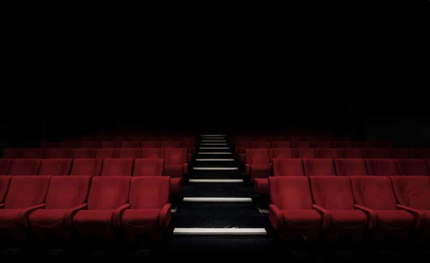 Mehr als zwei Monate sind Kinos jetzt schon leer. Ob sie überhaupt wieder aufsperren, ist bei Einigen unklar.
