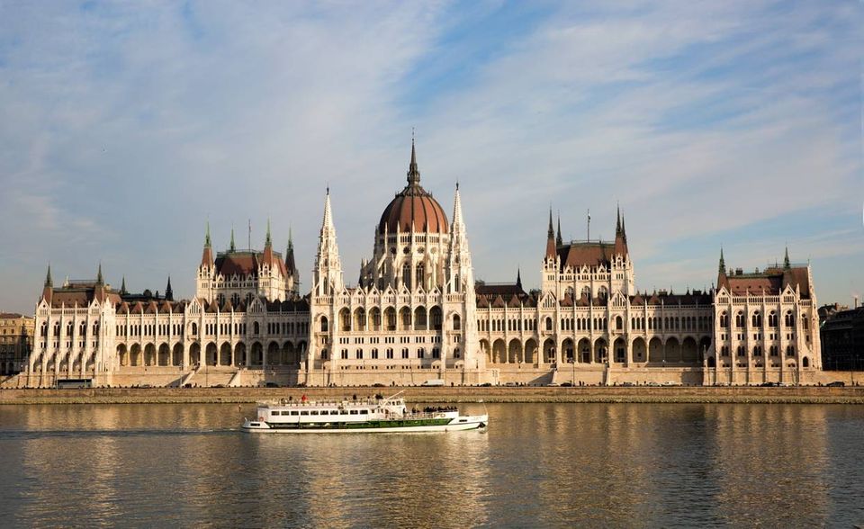 Ungarn kommt unter den EU-Mitgliedsstaaten mit der höchsten Inflation auf Platz drei. Die Teuerung belief sich im April auf 2,5 Prozent. Im Januar hatte die Rate noch 4,7 Prozent betragen.