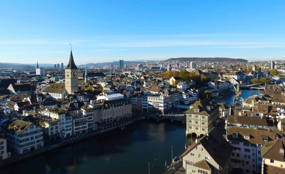Zürich büßte im Gegensatz zu Genf nur einen Platz ein. Die Schweizer Finanzmetropole rutschte mit einem Indexwert von 99 vom sechsten auf den fünften Platz. Den teilte sich Zürich mit Paris.
