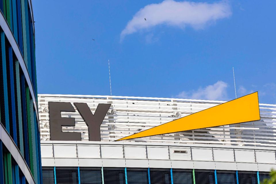 Bürogebäude von EY Deutschland: Im Wirecard-Skandal muss sich das Big-Four-Unternehmen gegen eine Klagewelle wehren
