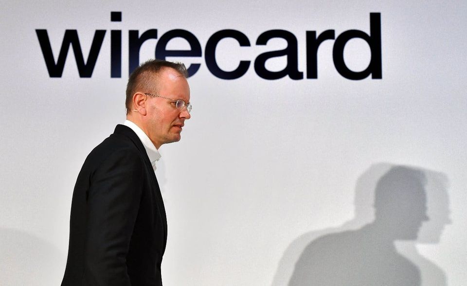 Wirecard-CEO Markus Braun gibt seinen sofortigen Rücktritt bekannt. Die vorübergehende Nachfolge tritt Jonathan Freis an. Braun stand seit 2002 an der Spitze des Unternehmens.