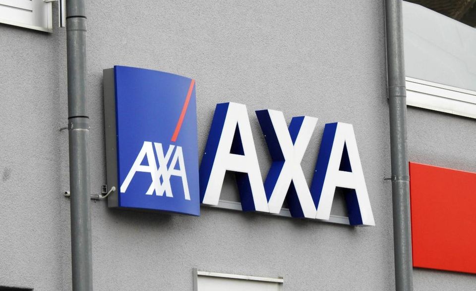 Der europaweit tätige Versicherungskonzern Axa fällt auf: Das Eigenkapital ist, wie bei anderen Finanzkonzernen auch, niedrig. Grund: Die Branche hält die Eigenkapitalkosten gering. Anleger dürfen darüber hinwegsehen. Axa zahlt bei profitablem Geschäft eine hohe Dividende und ist zudem sehr liquide. Der kurzfristig schlechte Ausblick hat den Aktienkurs auf ein attraktives Niveau geprügelt.