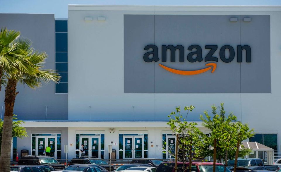 Die Analysten von BCG bescheinigen Amazon eine hohe Innovationskraft. Jeff Bezos' Konzern hat sich seit dem 21. Platz im Jahr 2006 empor gearbeitet. Zumindest hier sind dem Wachstum aber vorerst Grenzen gesetzt. Amazon konnte 2019 erstmals den zweiten Platz erringen. 2020 musste sich der Online-Riese mit dem dritten Rang begnügen.