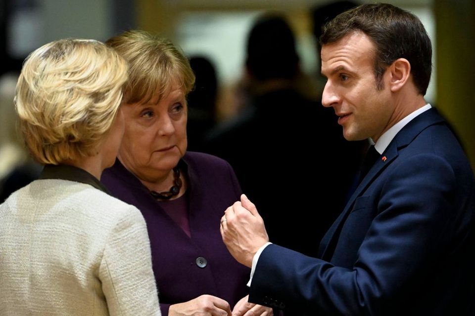 Kommissionschefin von der Leyen, Kanzlerin Merkel und Frankreichs Präsident Macron werden sich beim EU-Gipfel erstmals seit dem Corona-Shutdown wieder in Brüssel treffen