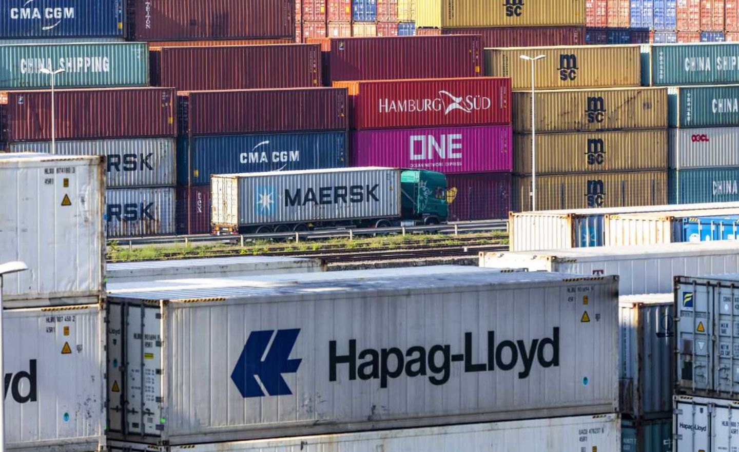 Container-Terminal im Rhein-Neckar-Hafen Mannheim