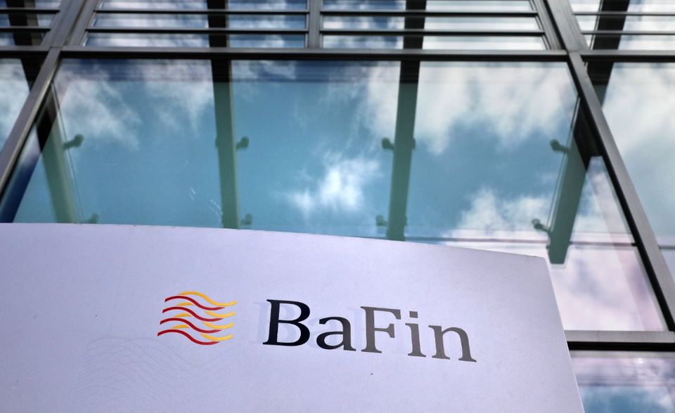 Verwaltungsgebäude der Bafin in Frankfurt: Einige Mitarbeiter der Behörde spekulierten im Stil von Profizockern mit Wertpapieren