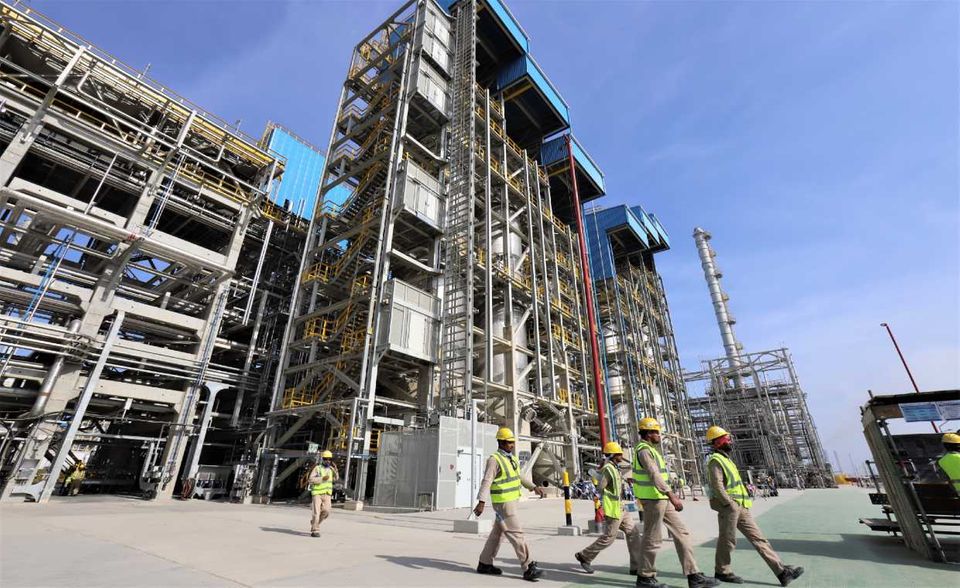 Kuwait bleibt der neuntgrößte Erdölproduzent der Welt. Die Fördermenge sank leicht um 1,8 Prozent auf knapp 3,0 Millionen Barrel pro Tag.