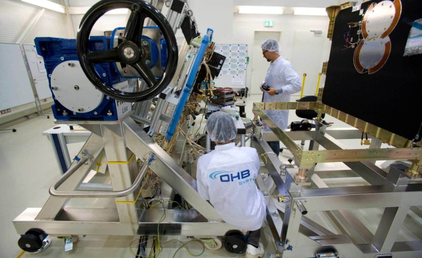 Produktion bei OHB Systems