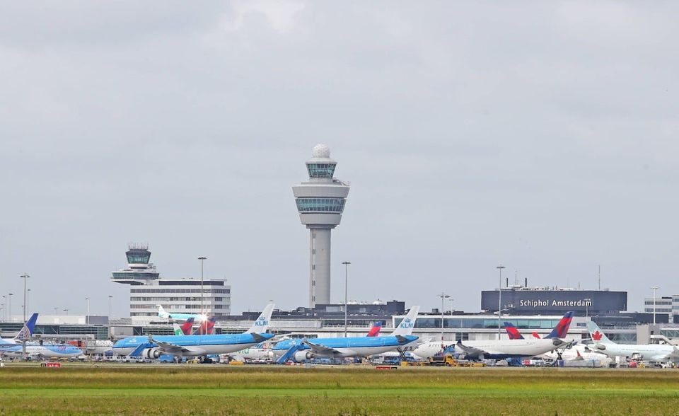 Drei der größten internationalen Passagierflughäfen liegen in Europa. Amsterdam Schiphol konnte 2019 im Ranking des ACI Hongkong von Platz drei verdrängen. Das Minus im ersten Halbjahr 2020 belief sich auf 62 Prozent, wie das ACI auf Anfrage von Capital mitteilte.