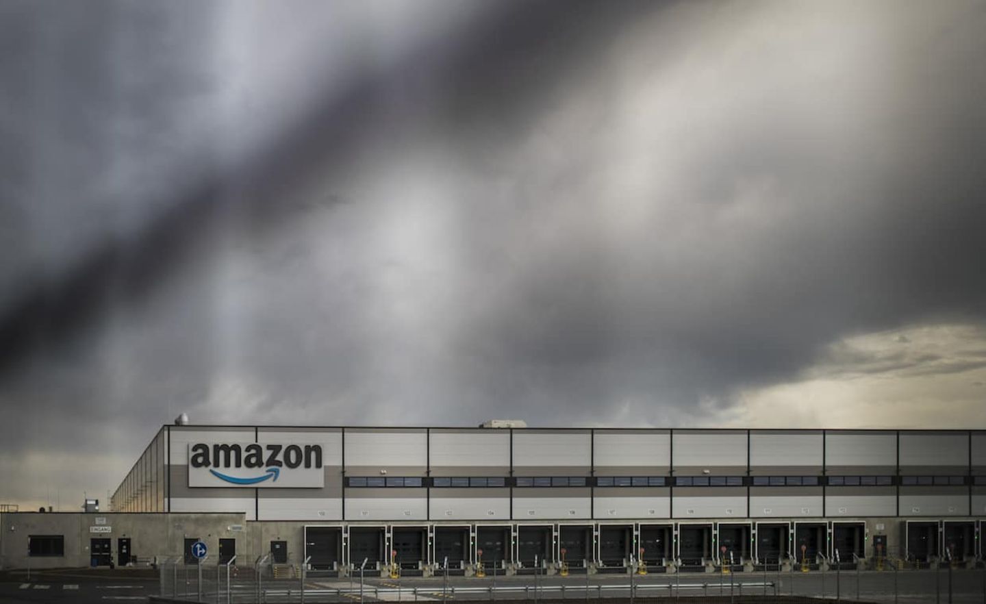 Ein Sortierzentrum von Amazon in Berlin-Schönefeld.