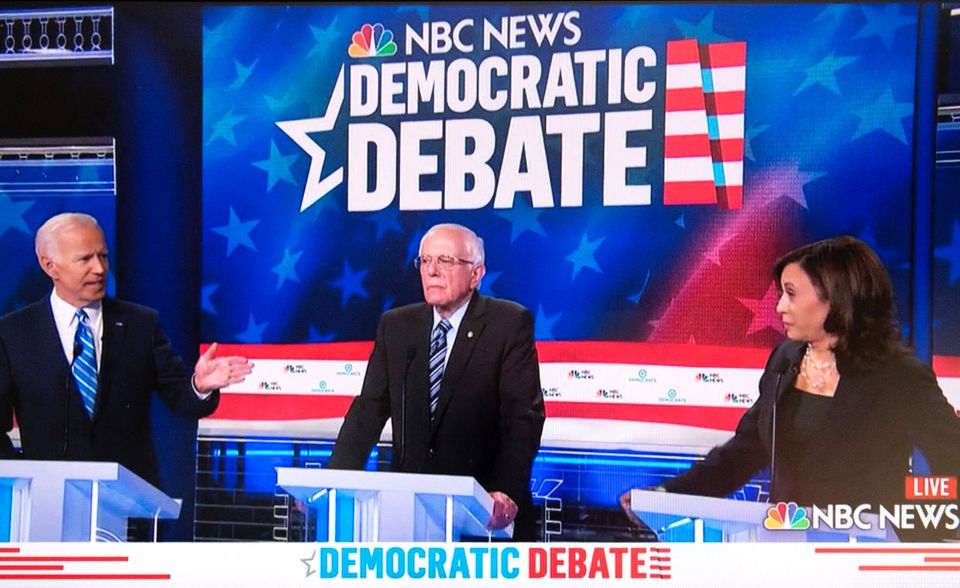 Der linke Präsidentschaftsbewerber Bernie Sanders, der zugunsten von Biden im April aus dem Rennen ausstieg, würde im Kabinett gerne für die Rechte der Arbeiter und das Wohlergehen der amerikanischen Mittelschicht streiten. Will Biden jemanden aus dem progressiven Lager der Partei auf den Posten holen, wäre Sanders eine mögliche Wahl. Genannt werden aber auch Andy Levin, ein republikanischer Gewerkschaftskader mit Ministeriumserfahrung, oder Julie Su, Arbeitsministerin in Kalifornien.