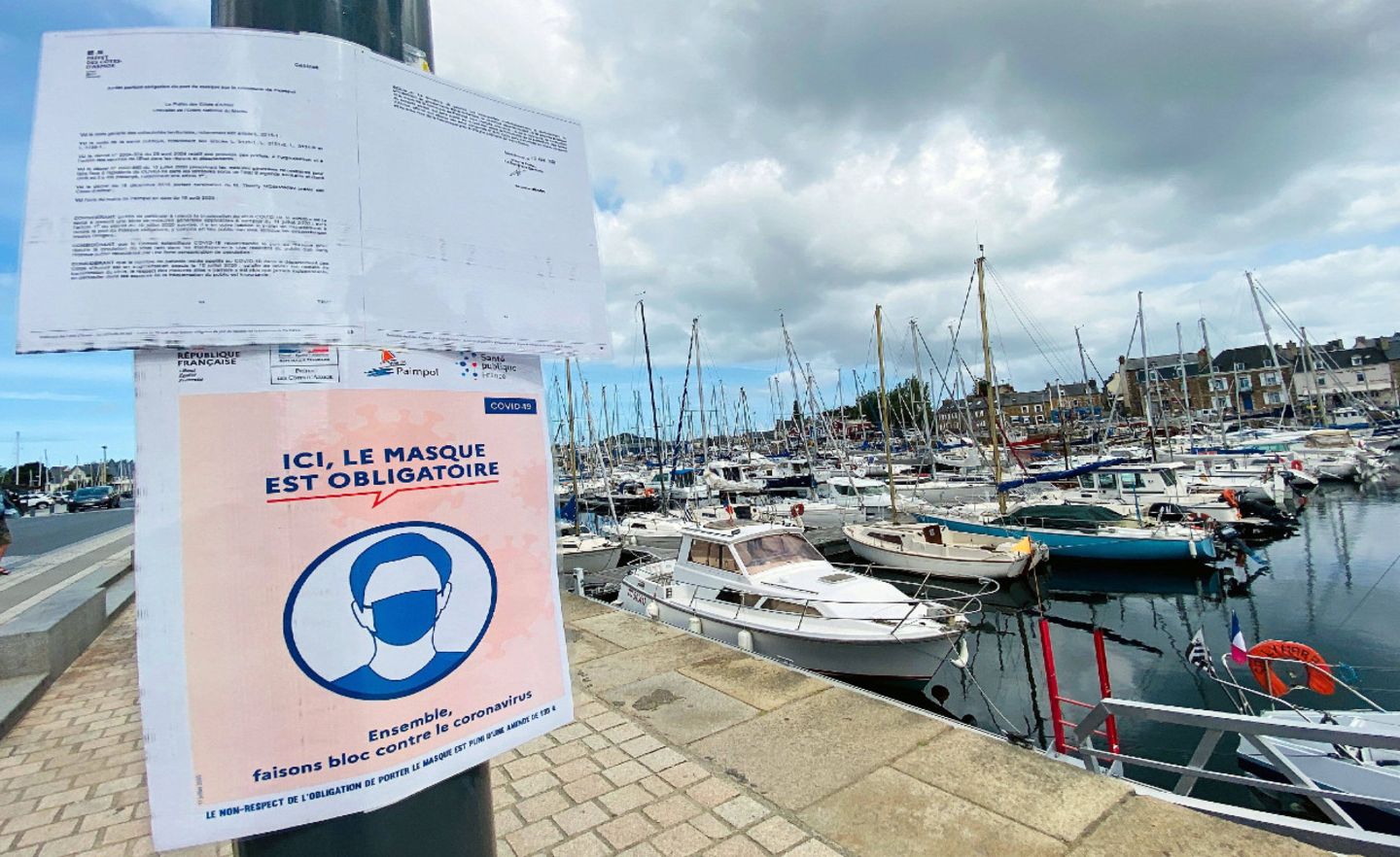 In Frankreich gilt eine breite Maskenpflicht.