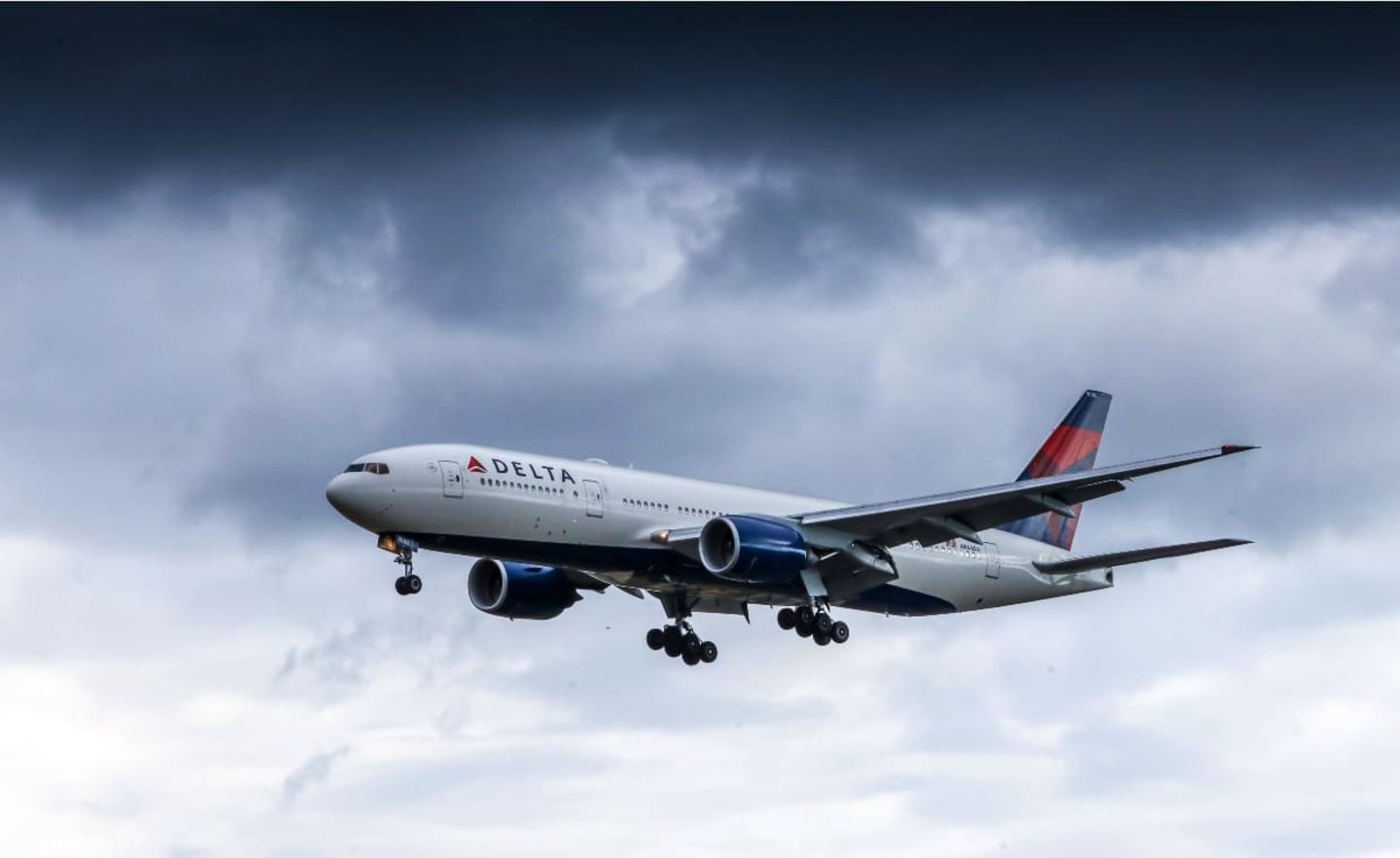 Delta Airlines und andere große Fluggesellschaften gelten als überschuldet. Und auch der Flugzeugbauer Boeing hat immense Verbindlichkeiten