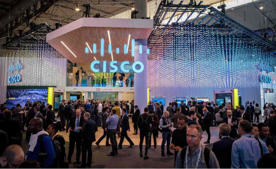 Cisco bietet laut dem Arbeitgeber-Ranking 2020 unter den internationalen Konzernen die besten Arbeitsbedingungen. Die Zufriedenheitsrate der rund 79.304 Beschäftigten lag laut Great Place to Work bei 93 Prozent. Die Beratungsfirma würdigte die gute Arbeitskultur bei dem IT-Konzern. Die habe trotz der massiv gestiegenen Nachfrage während der Corona-Krise die Arbeitsmoral hoch gehalten. Außerdem habe die Führungsriege sich verstärkt um die Sorgen der Mitarbeiter gekümmert und intern eine Debatte um Rassismus und Diskriminierung angestoßen.